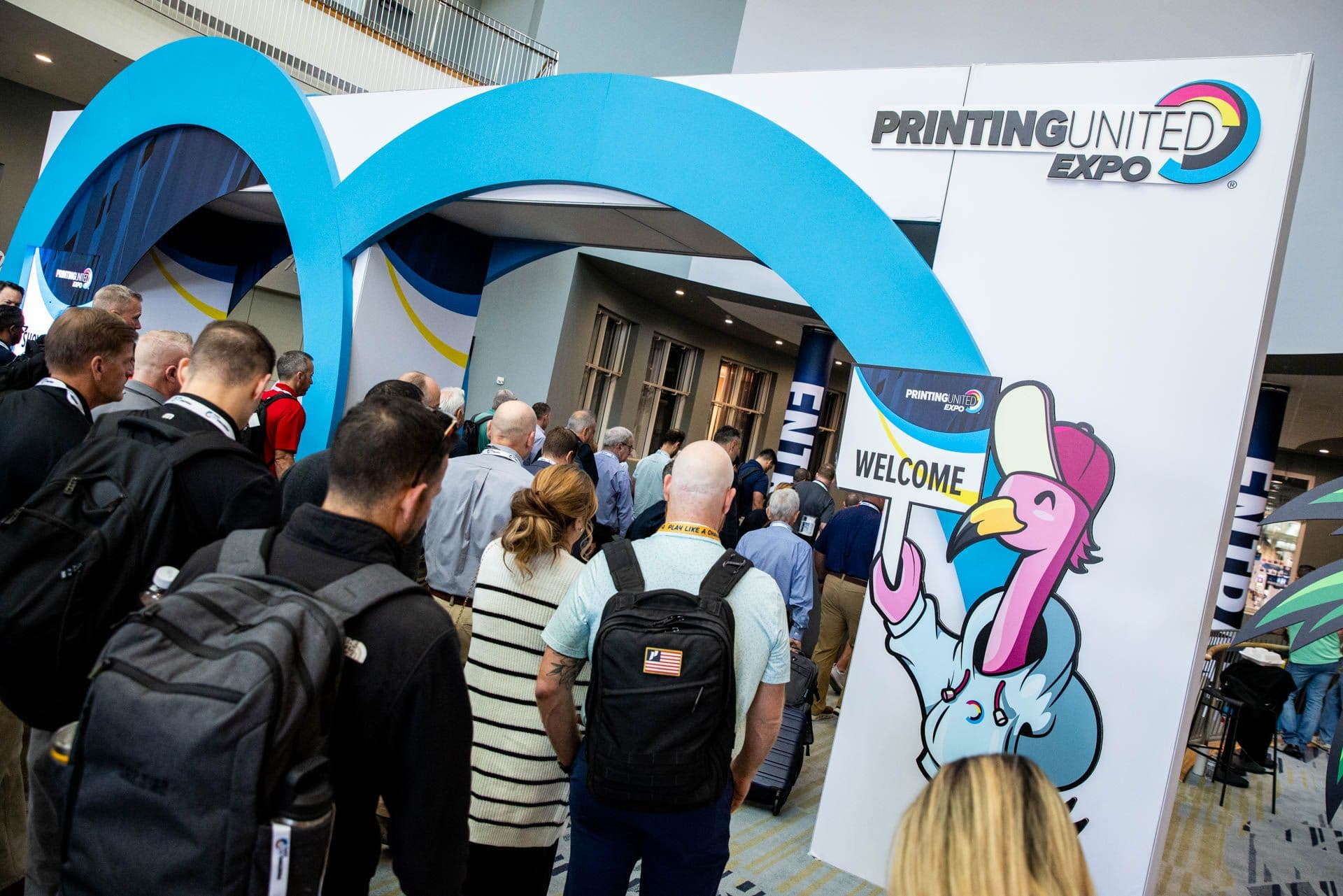 Attendees entering PRINTING United Expo