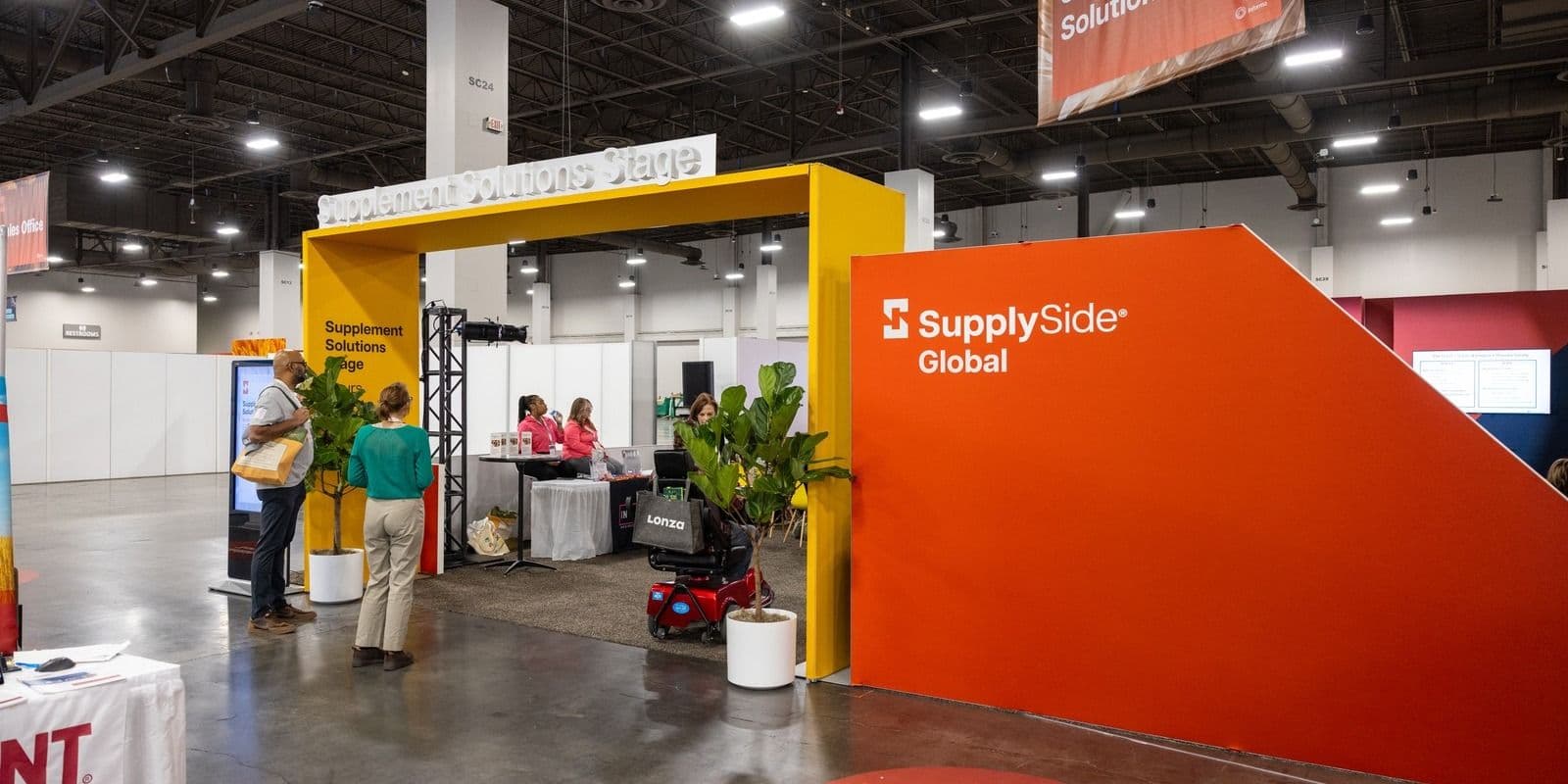 A live SupplySide Global session on the Supplement Solutions Stage in 2025.