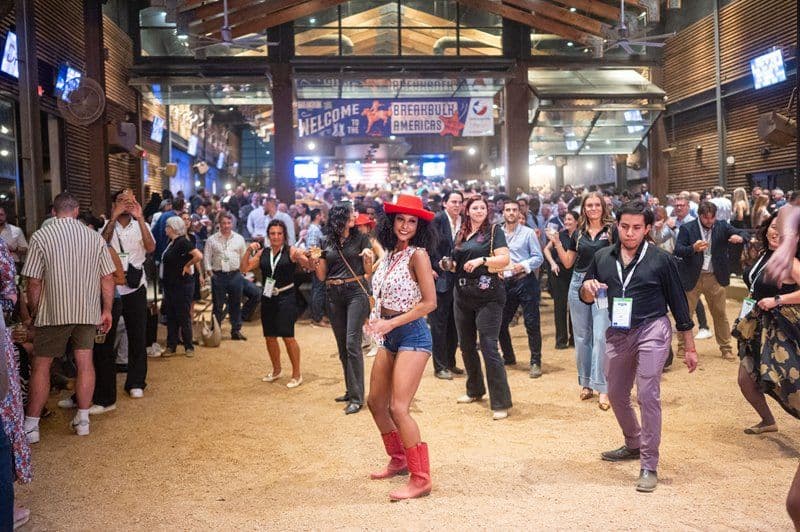Breakbulk Americas attendees dancing at The Rustic after-party in 2025