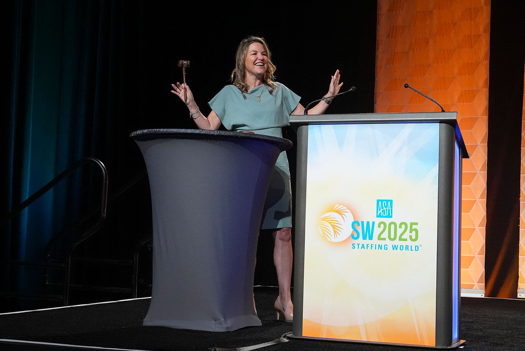Networking on the Staffing World 2025 expo floor